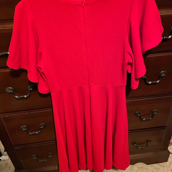 Little red dress - Picture 2 of 3